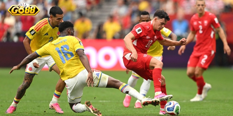 Colombia vs Thụy Sĩ - Loạt Đấu Súng Nghẹt Thở 72 Năm Sức ép của Colombia và sự quyết tâm của Thụy Sĩ